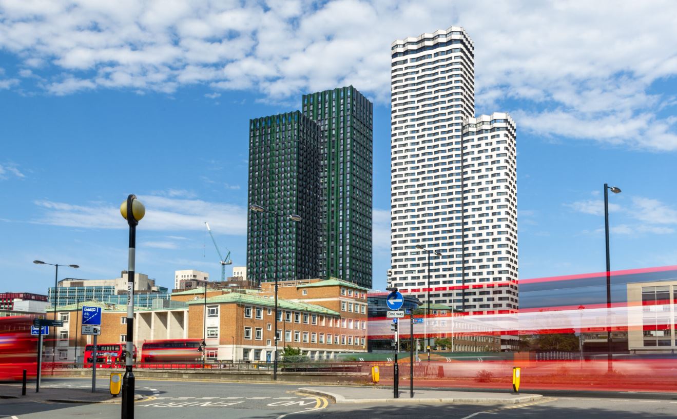 Ten Degrees Croydon techy babo